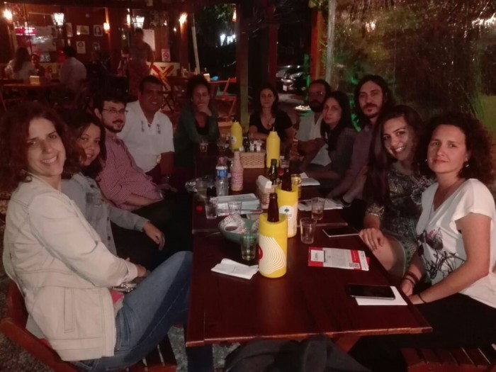 Roda de Conversa e confraternização entre FJ e militantes locais em Florianópolis